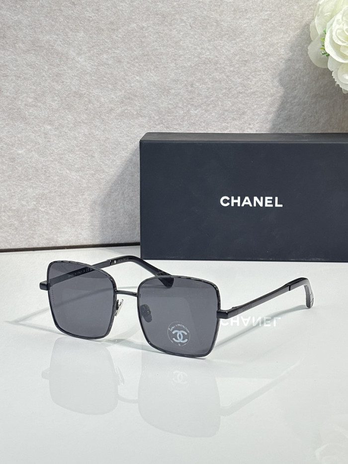 CHNL Sunglasses AAAA-8048