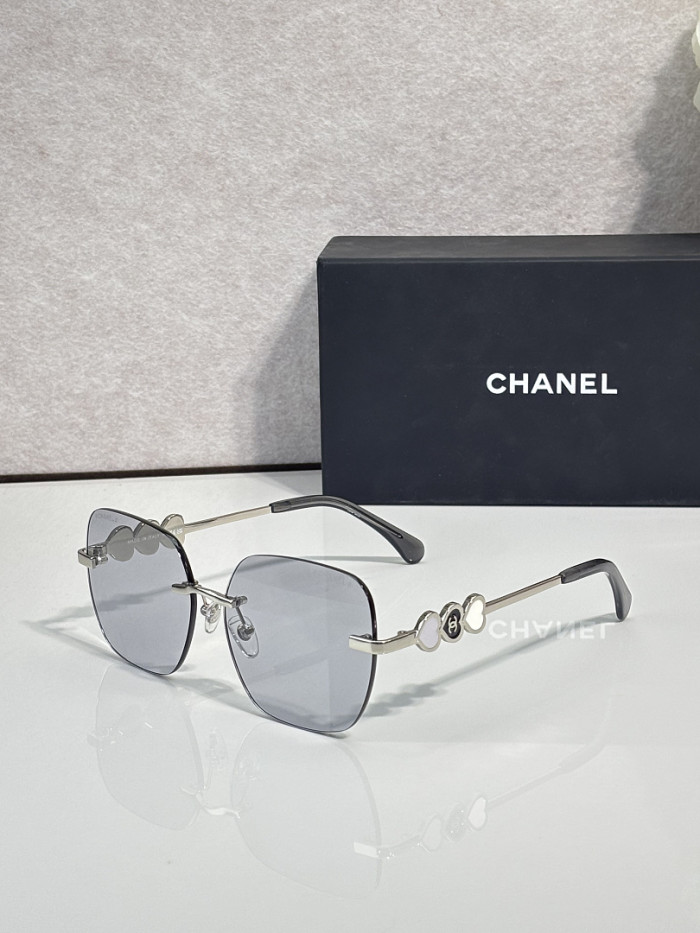 CHNL Sunglasses AAAA-7910