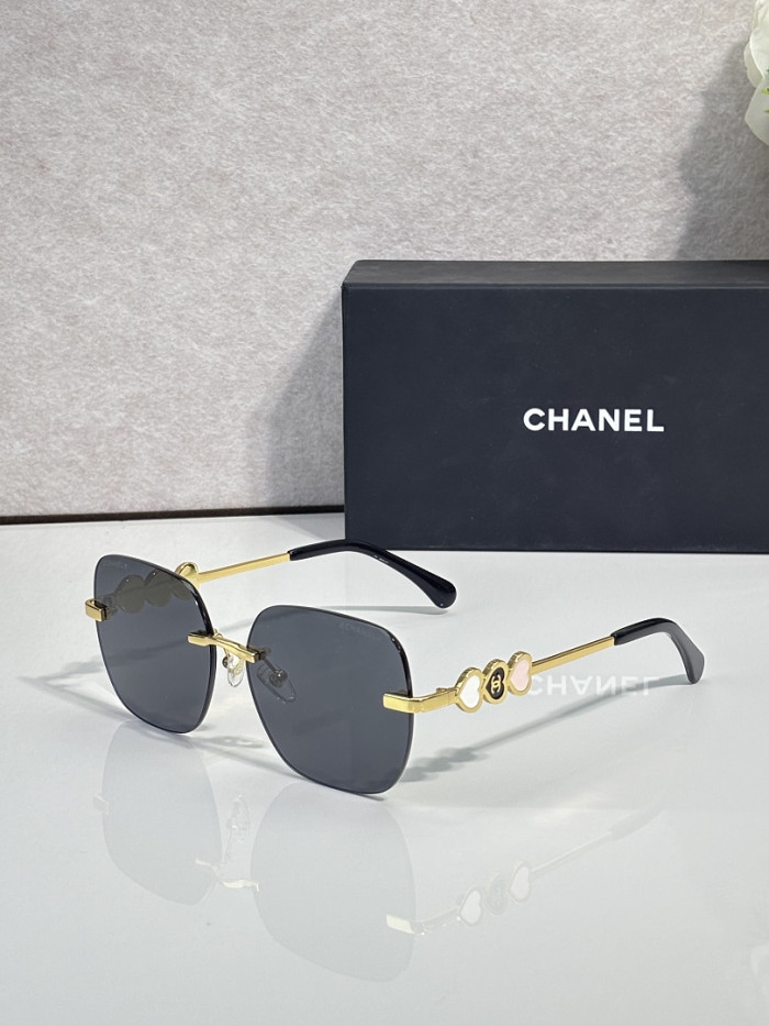 CHNL Sunglasses AAAA-7908