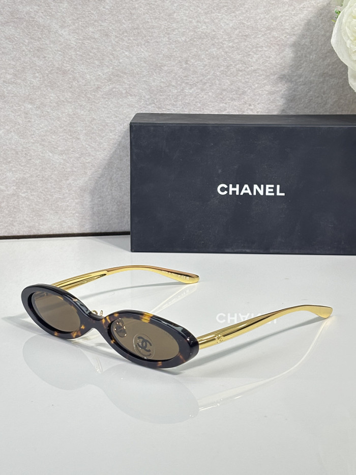 CHNL Sunglasses AAAA-8168