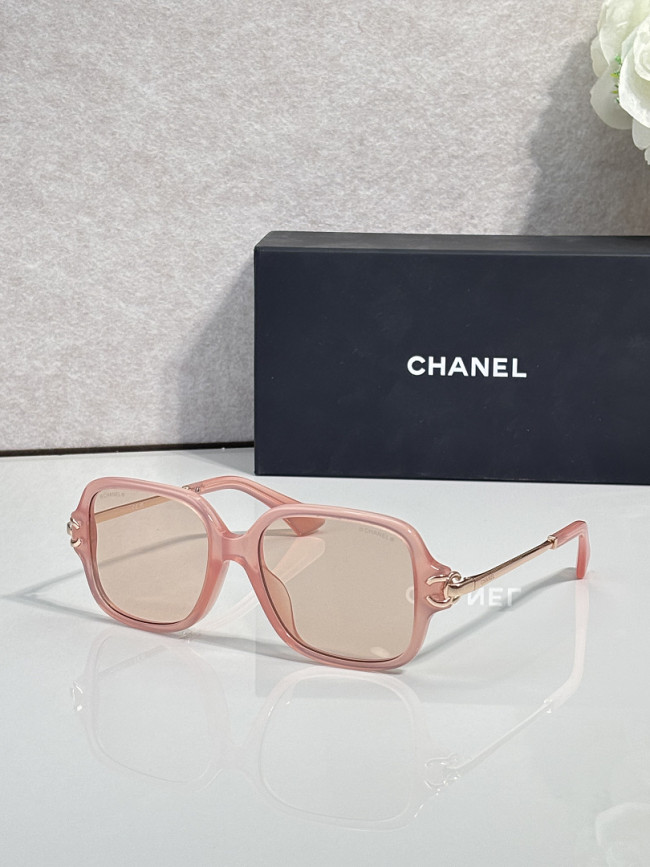 CHNL Sunglasses AAAA-8012