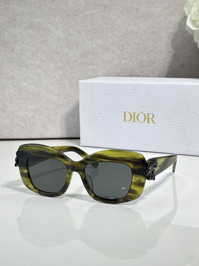Dior Sunglasses AAAA-5139