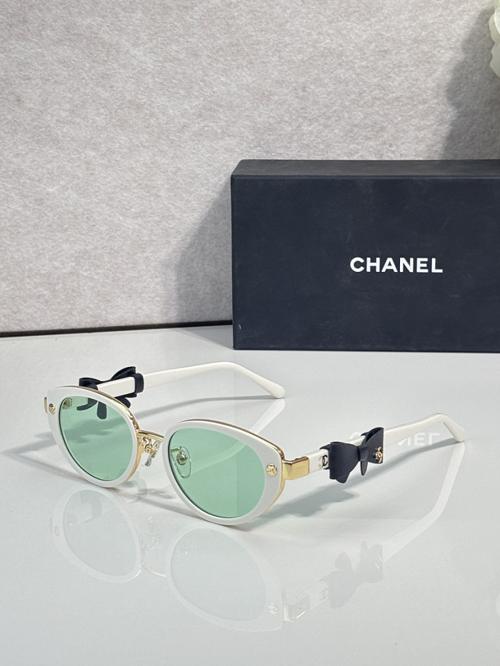 CHNL Sunglasses AAAA-8245