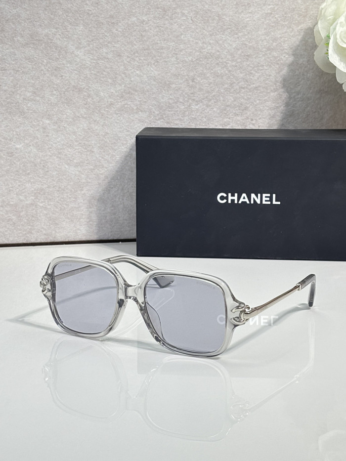 CHNL Sunglasses AAAA-8017