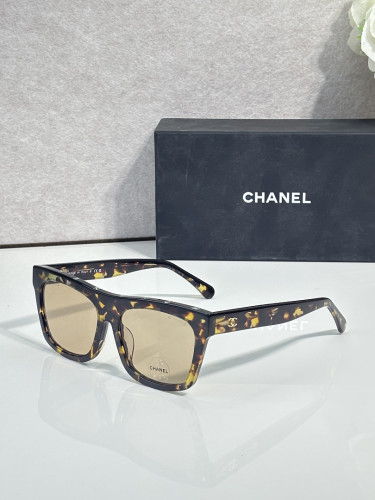 CHNL Sunglasses AAAA-8161