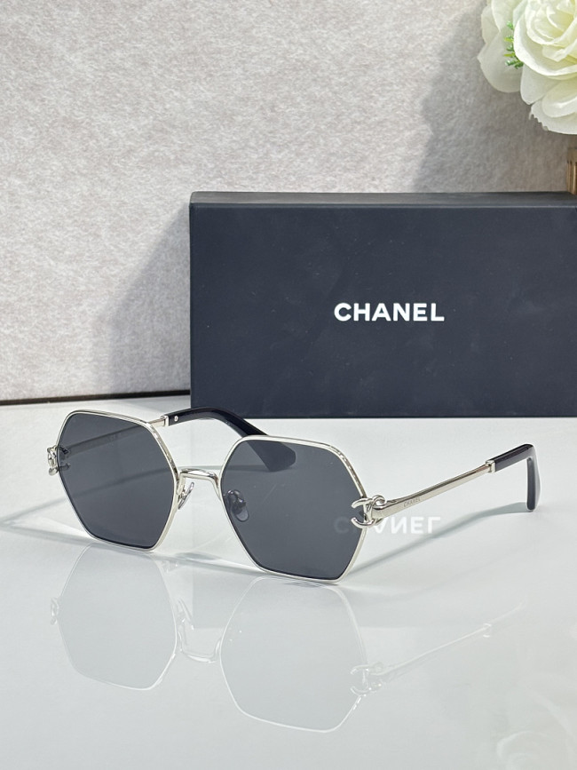 CHNL Sunglasses AAAA-8138