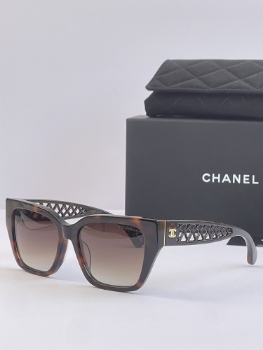 CHNL Sunglasses AAAA-7849
