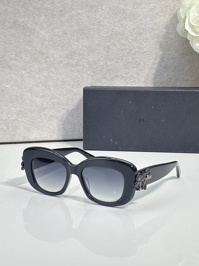 Dior Sunglasses AAAA-5125