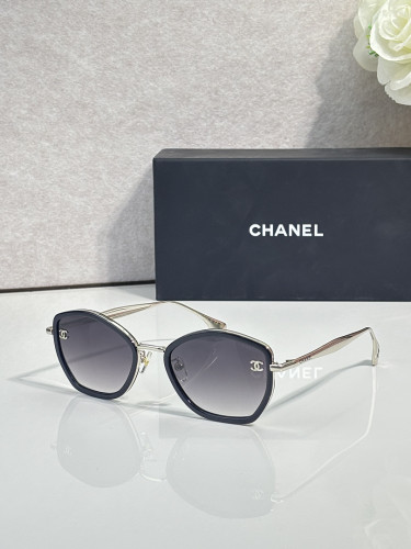 CHNL Sunglasses AAAA-8069