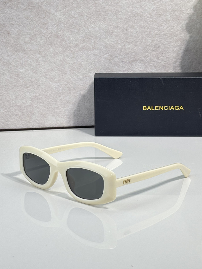 B Sunglasses AAAA-1661