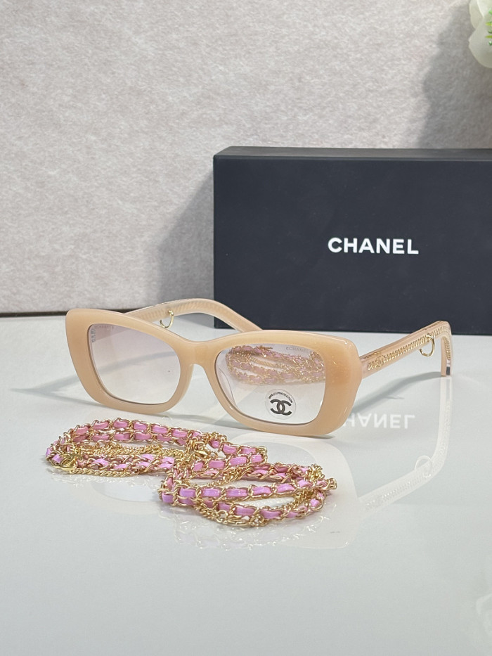 CHNL Sunglasses AAAA-8222
