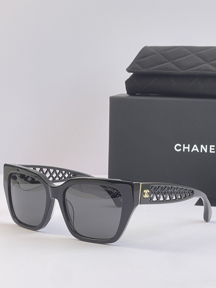 CHNL Sunglasses AAAA-7845