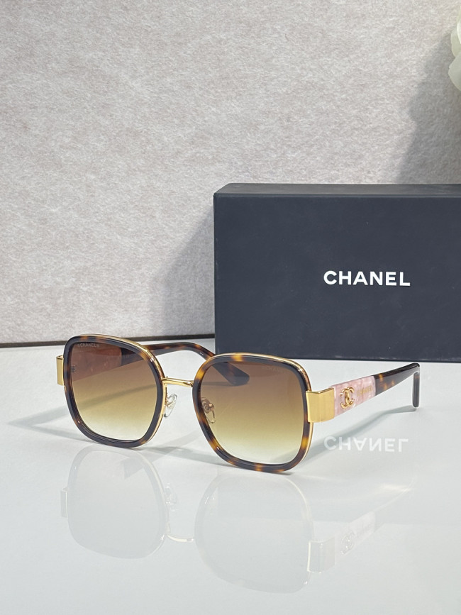 CHNL Sunglasses AAAA-8154