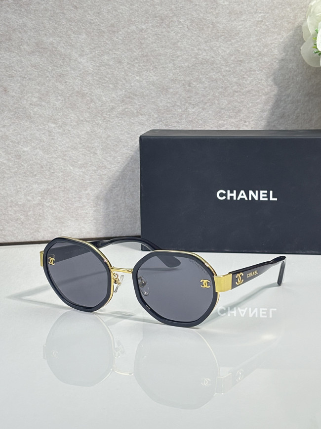 CHNL Sunglasses AAAA-8081