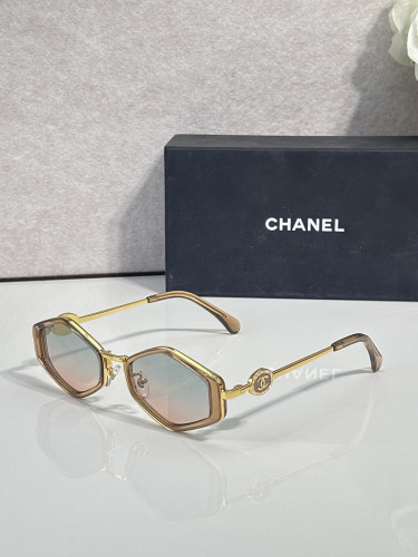CHNL Sunglasses AAAA-7755