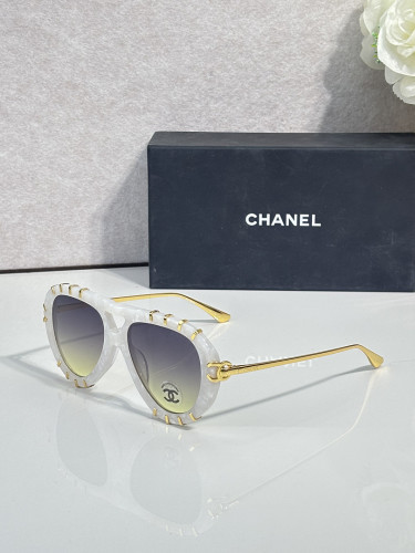 CHNL Sunglasses AAAA-7746
