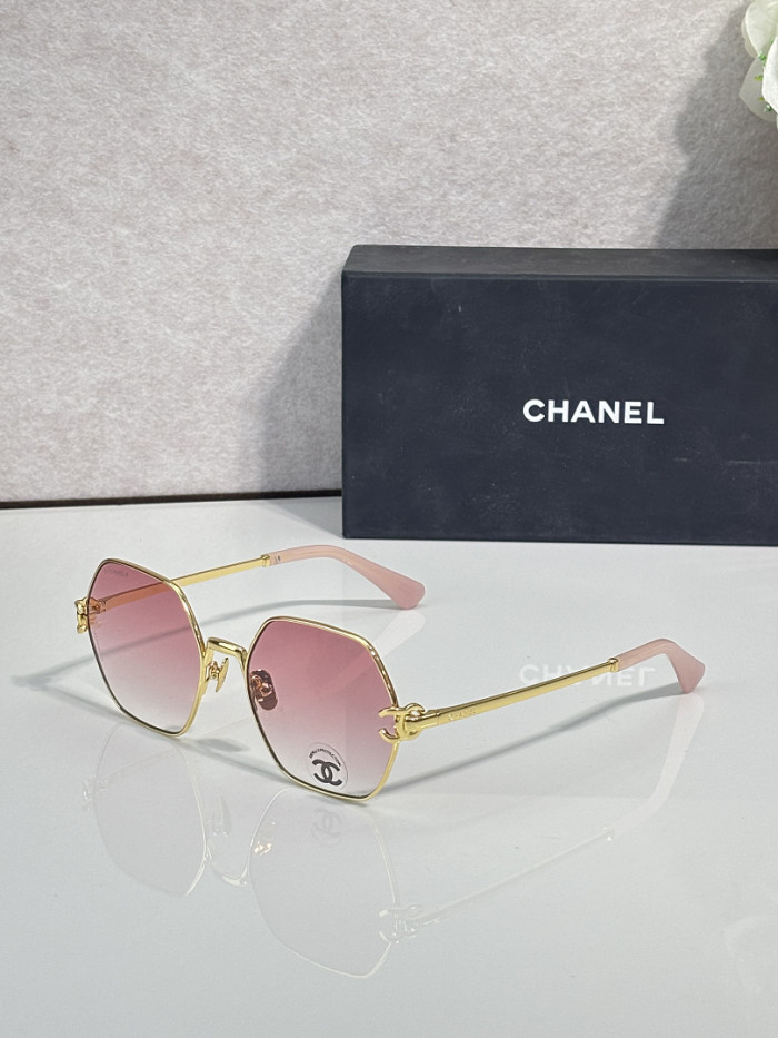 CHNL Sunglasses AAAA-7793