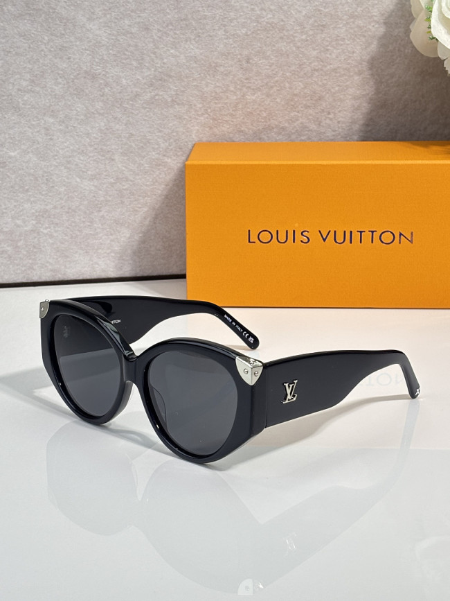 LV Sunglasses AAAA-8179