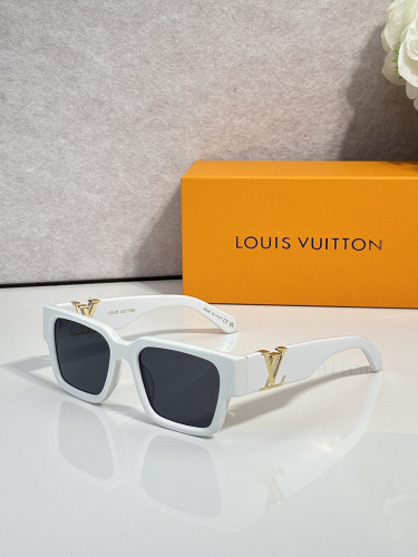 LV Sunglasses AAAA-8019
