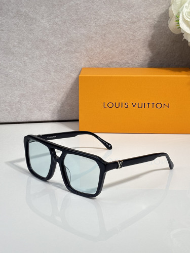 LV Sunglasses AAAA-8052