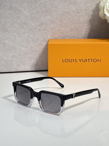 LV Sunglasses AAAA-8126