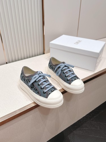 Dior Women Shoes 1：1 quality-784