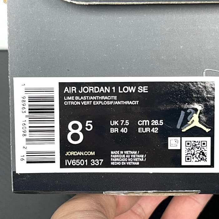 Authentic Air Jordan 1 Low SE  Lime Blast