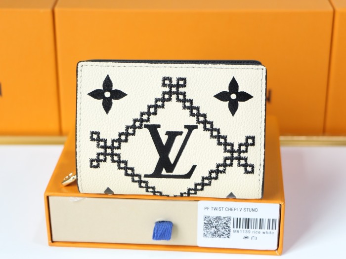 202203SSルイヴィトン LOUIS VUITTON 新作通販 短財布スーパーコピー