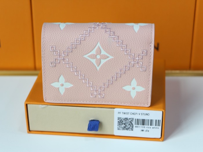 202203SSルイヴィトン LOUIS VUITTON 新作通販 短財布スーパーコピー