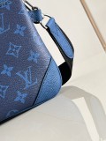 Louis Vuitton men Bags Shoulder Messenger Bags Luxury Cross Body Handbag Calfskin leather with naOrigil Box