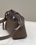 Fendi Womens Bags Shoulder Messenger Bags Luxury Cross Body Handbag Calfskin leather with naOrigil Box