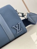 Louis Vuitton men Bags Shoulder Messenger Bags Luxury Cross Body Handbag Calfskin leather with naOrigil Box