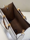 Fendi Womens Bags Shoulder Messenger Bags Luxury Cross Body Handbag Calfskin leather with naOrigil Box