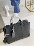 Louis Vuitton men Bags Shoulder Messenger Bags Luxury Cross Body Handbag Calfskin leather with naOrigil Box