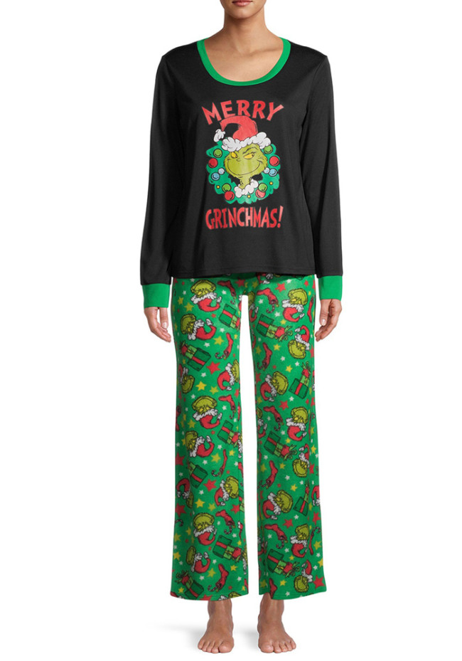 Family Matching Outfits Green Merry Christmas Pajama Set - Mom