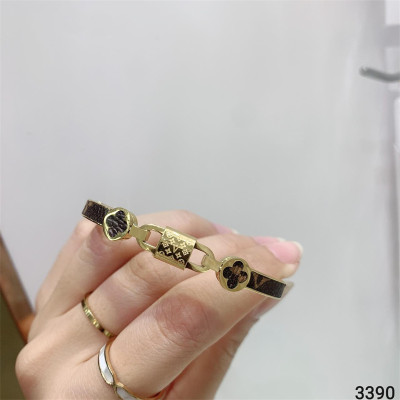 J301