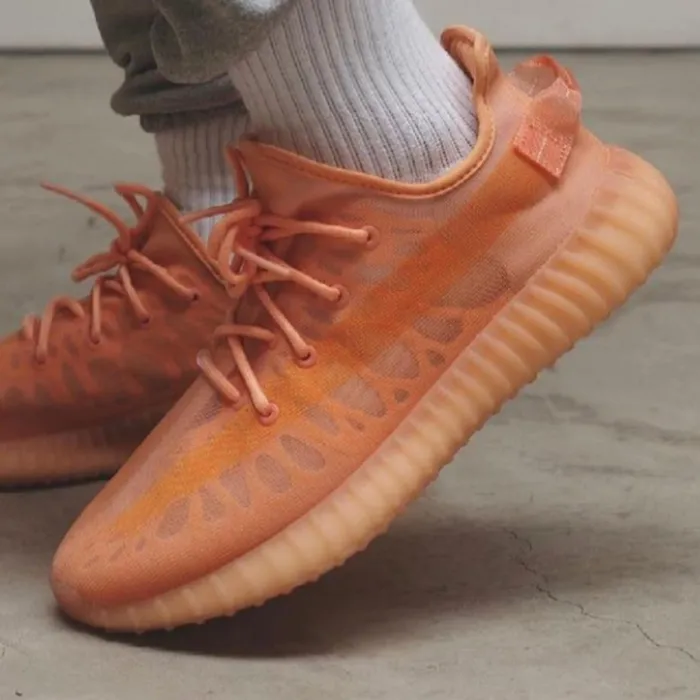 Yeezy Boost 350 V2 'Mono Clay' GW2870