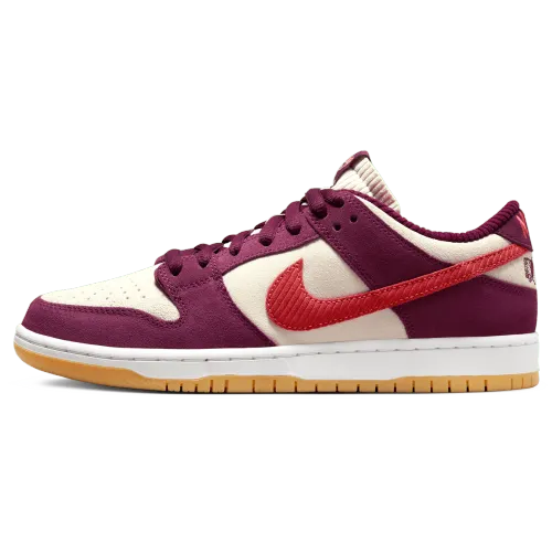 Nike SB Dunk Low 'Skate Like a Girl' DX4589-600