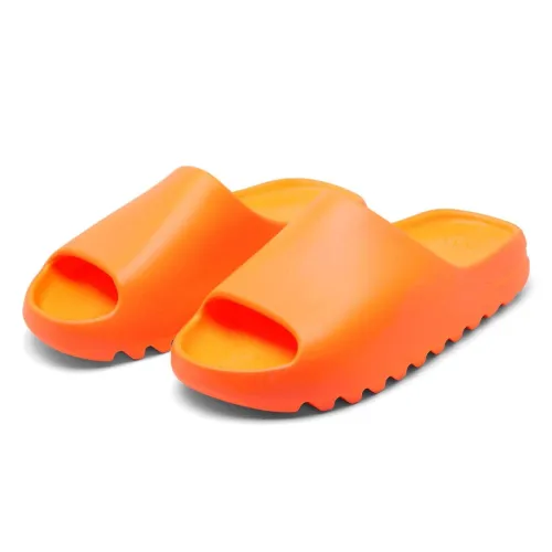 Yeezy Slides 'Enflame Orange' GZ0953