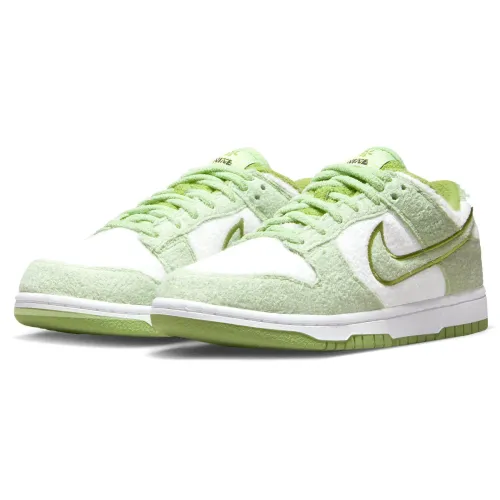 Nike Dunk Low SE Wmns 'Fleece - Honeydew' DQ7579-300
