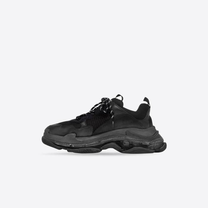 Men's Triple S Sneaker Clear Sole in Black 541624W2FB11000