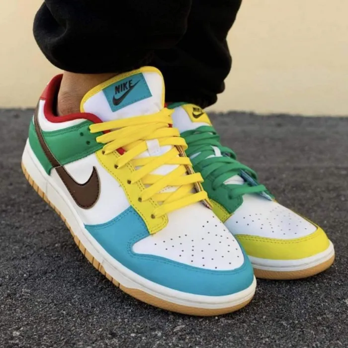 Nike Dunk Low SE 'Free.99 - White' DH0952 100