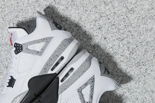 Air Jordan 4 89 OG White Cement 840606-192