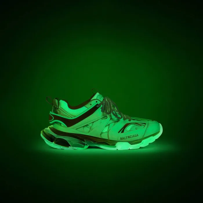 Men's Glow In The Dark Track Sneaker in White 542023W3CR19000