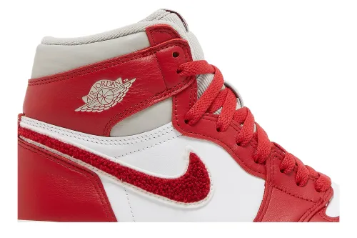 Wmns Air Jordan 1 High OG Newstalgia Chenille DJ4891-061