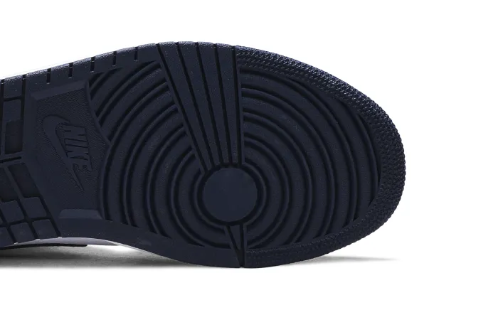 Air Jordan 1 Mid Obsidian 554724-174