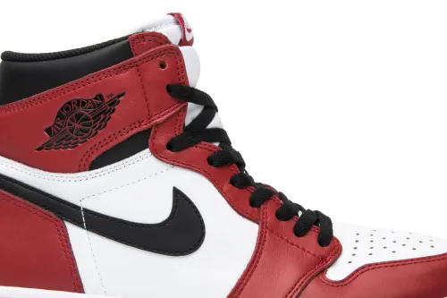 Air Jordan 1 Retro High OG Chicago 2015 555088-101