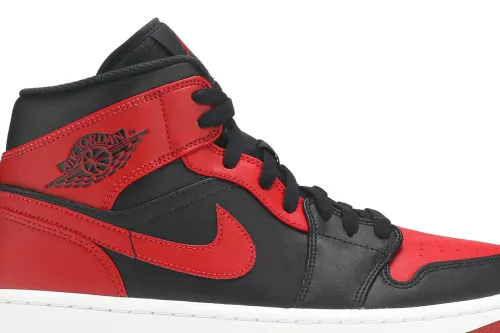 Air Jordan 1 Mid Banned 554724-074