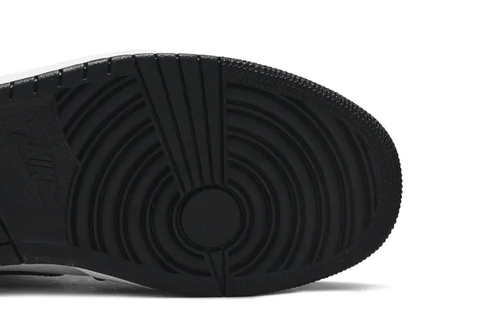 Facetasm x Air Jordan 1 Mid Fearless CU2802-100