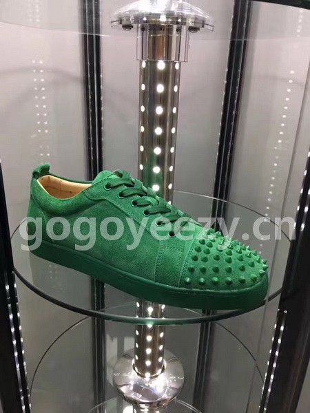 Super Max Christian Louboutin Shoes-642